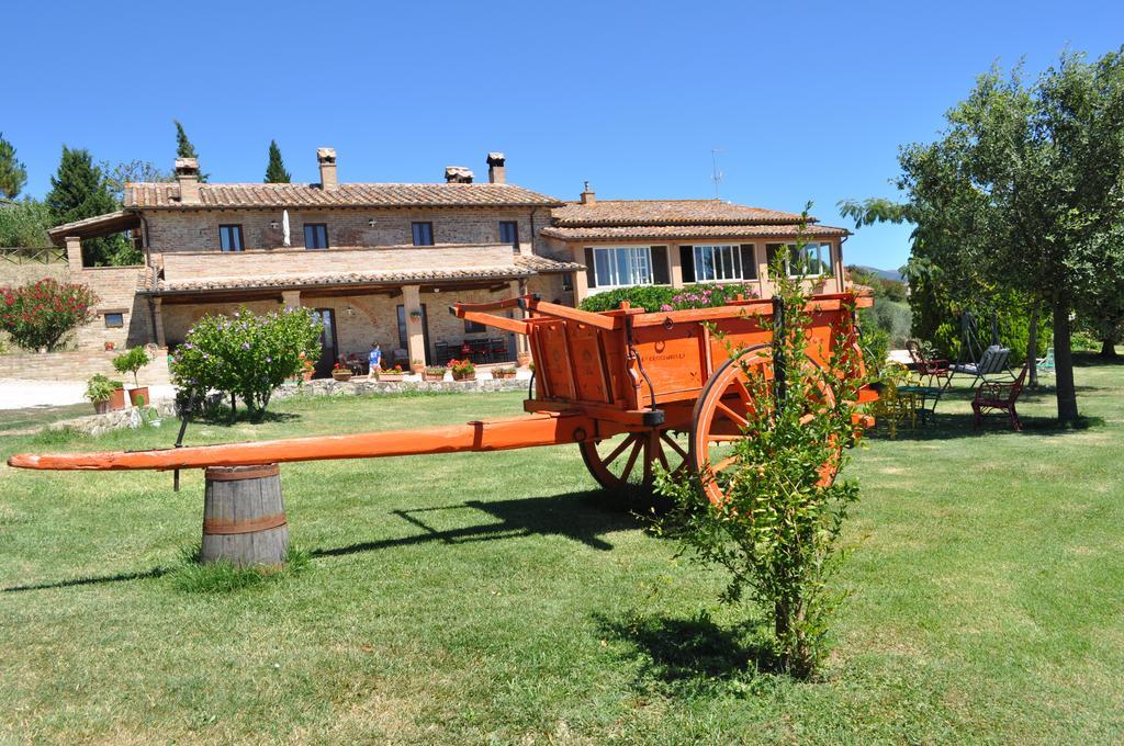 Farm Stay Il Carro Del Colle كوليفالينزا المظهر الخارجي الصورة
